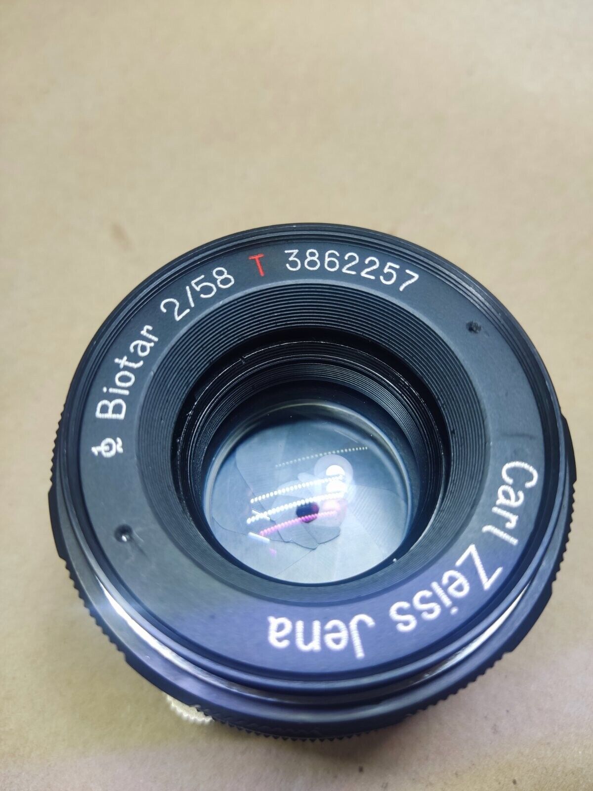 Carl Zeiss Biotar red T Replica Helios 44M 58mm f/2 portrait lens Boke –  Tirasphoto